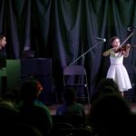 recital de violín y Josué Rugama M. acompaña con el piano (clavinova)