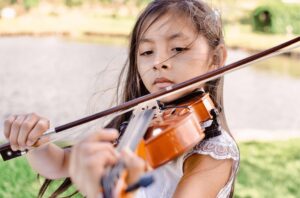 Rakel Rugama violinista hija de Josué Rugama M.